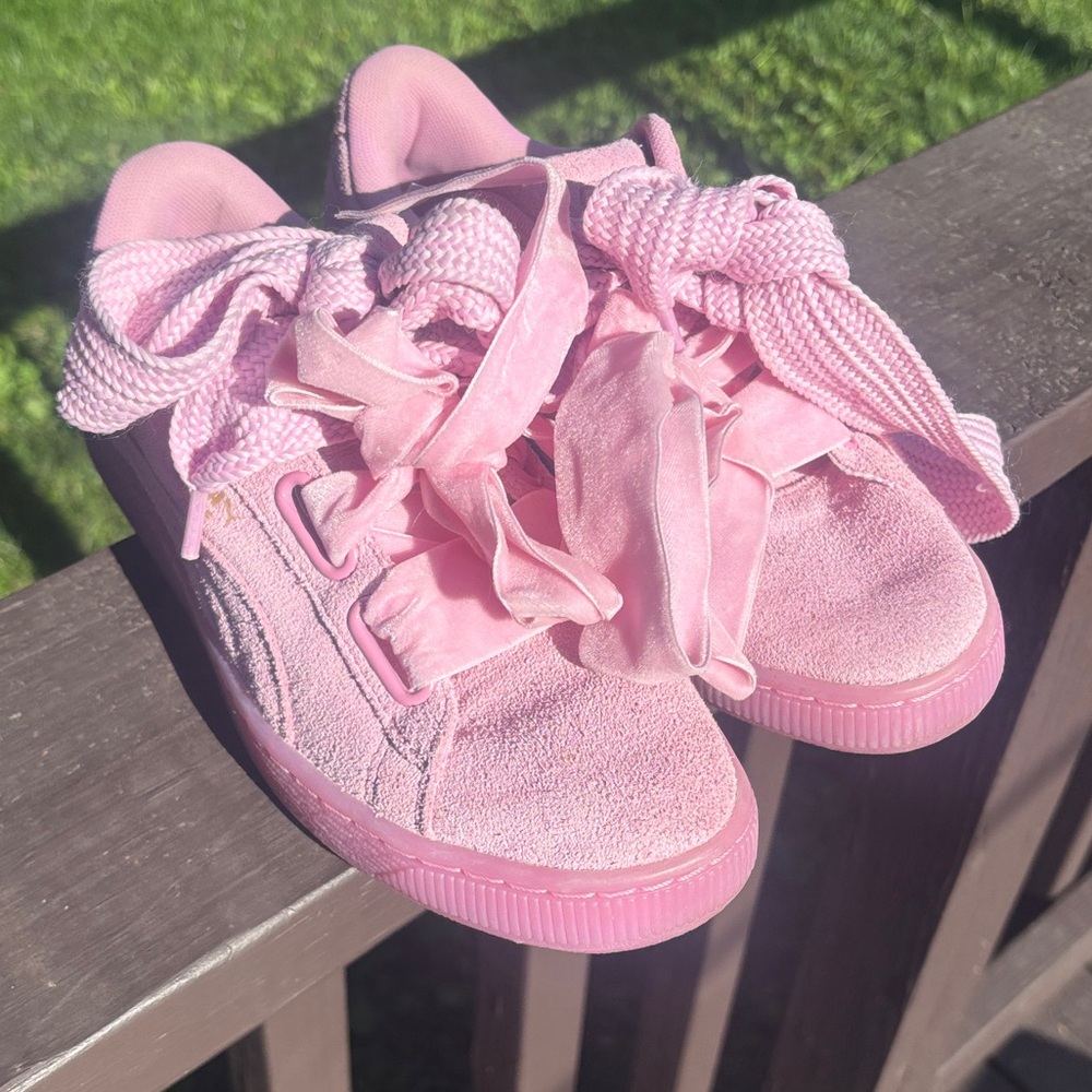 Puma pink suede heart reset prism Casual Sneakers with Ribbon Laces